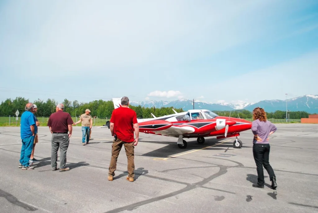 fly around alaska flight school students from their website
